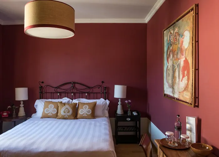 La Posta & Thermal 바뇨비뇨니