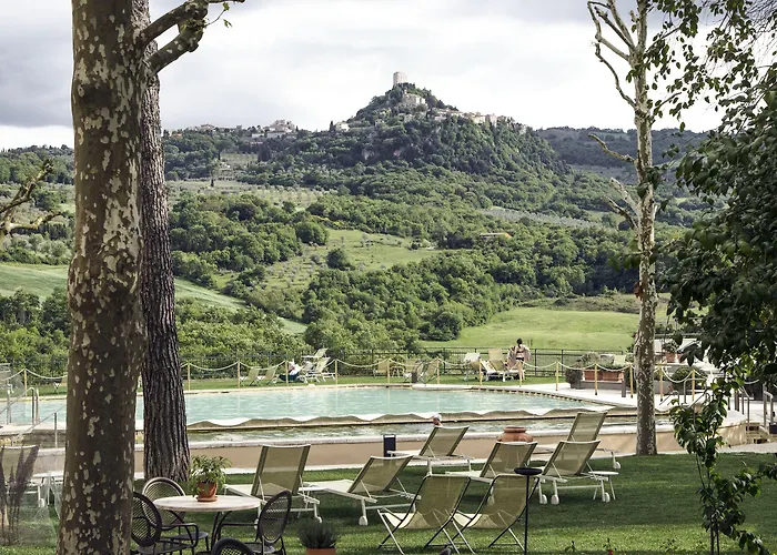 La Posta & Thermal 호텔 바뇨비뇨니