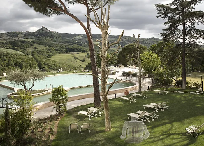 La Posta & Thermal 바뇨비뇨니