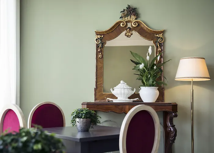 La Posta & Thermal 바뇨비뇨니